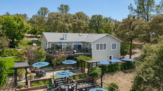 11202 Oak Canyon Dr., Penn Valley, CA 95946
