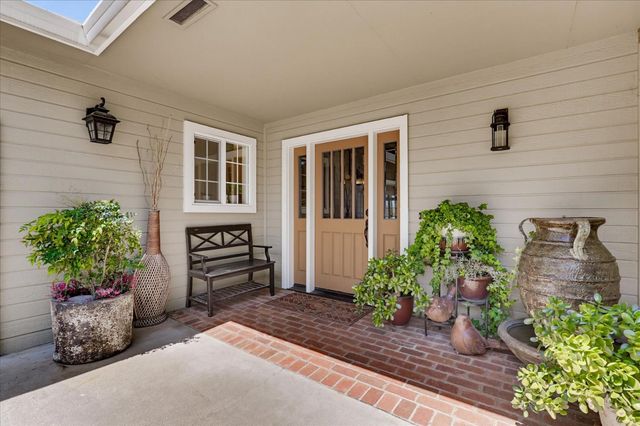 11202 Oak Canyon Dr., Penn Valley, CA 95946