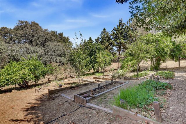 11202 Oak Canyon Dr., Penn Valley, CA 95946