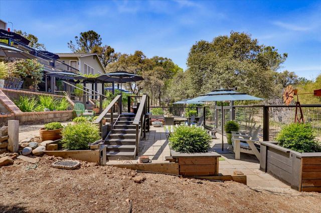 11202 Oak Canyon Dr., Penn Valley, CA 95946