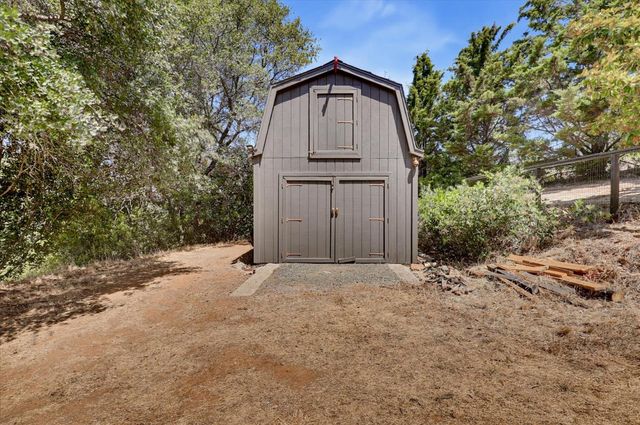 11202 Oak Canyon Dr., Penn Valley, CA 95946