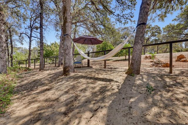 11202 Oak Canyon Dr., Penn Valley, CA 95946