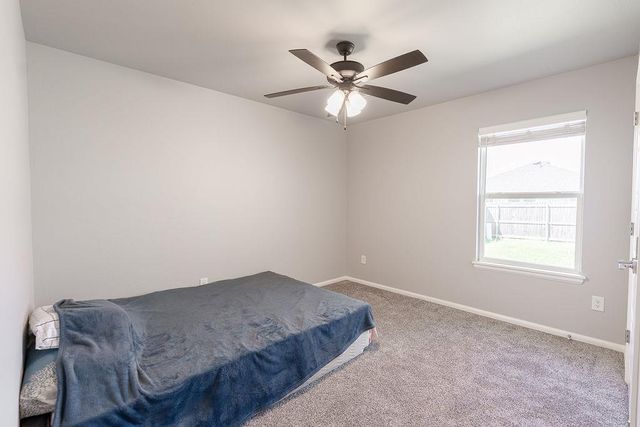 401 Nest Drive, Yukon, OK 73099