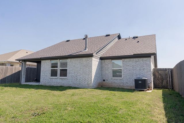 401 Nest Drive, Yukon, OK 73099