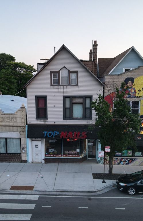 2836 N Milwaukee Avenue, Chicago, IL 60618