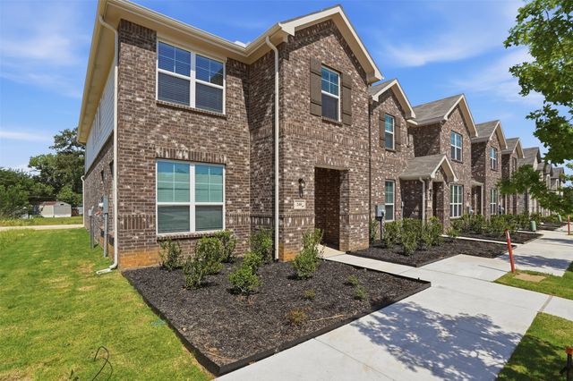 240 Wagon Spoke Way, Fort Worth, TX 76120