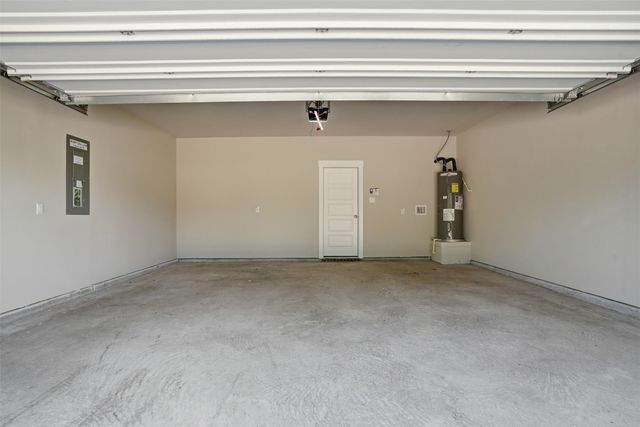 240 Wagon Spoke Way, Fort Worth, TX 76120