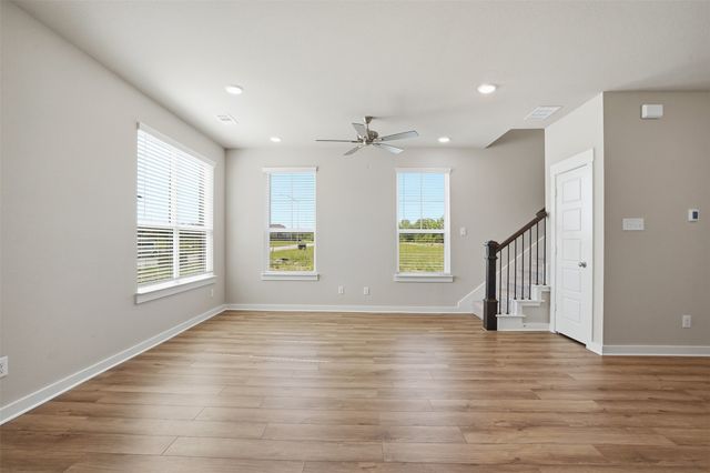 240 Wagon Spoke Way, Fort Worth, TX 76120