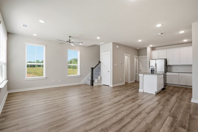 240 Wagon Spoke Way, Fort Worth, TX 76120