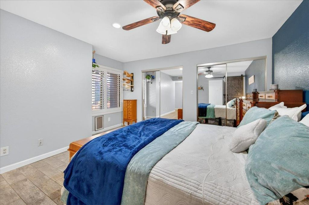 Image 23 of property listing at 1767 W Santa Ana Avenue, Fresno, CA 93705