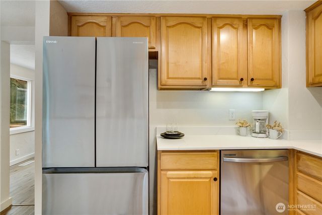 2450 Marine Drive, Bremerton, WA 98312