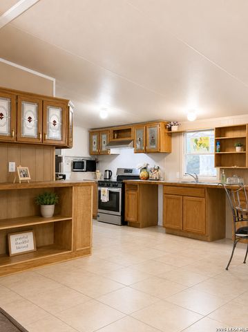 851 REDCLOUD DR, San Antonio, TX 78260