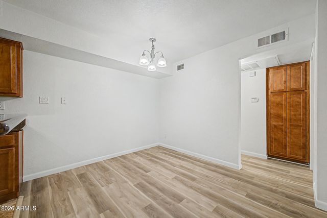 5995 N 78th Street 2012, Scottsdale, AZ 85250