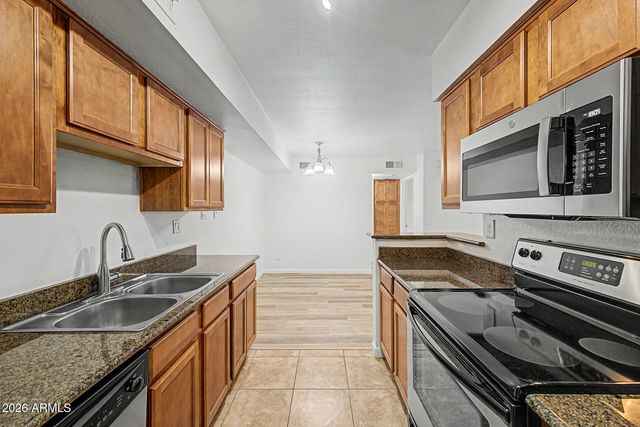5995 N 78th Street 2012, Scottsdale, AZ 85250