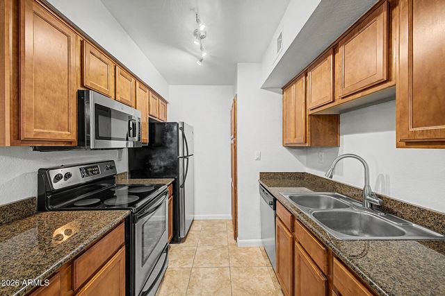 5995 N 78th Street 2012, Scottsdale, AZ 85250