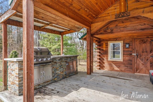 10966 Stakes Road, Greenville, MI 48838