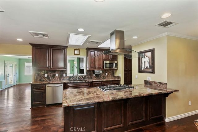 18590 Roberts, Riverside, CA 92508