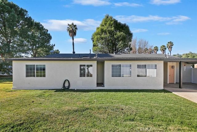 18590 Roberts, Riverside, CA 92508