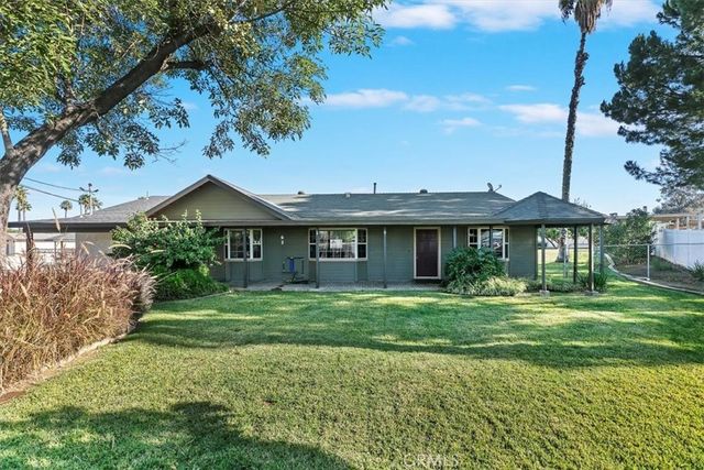 18590 Roberts, Riverside, CA 92508