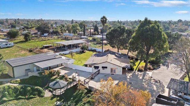 18590 Roberts, Riverside, CA 92508