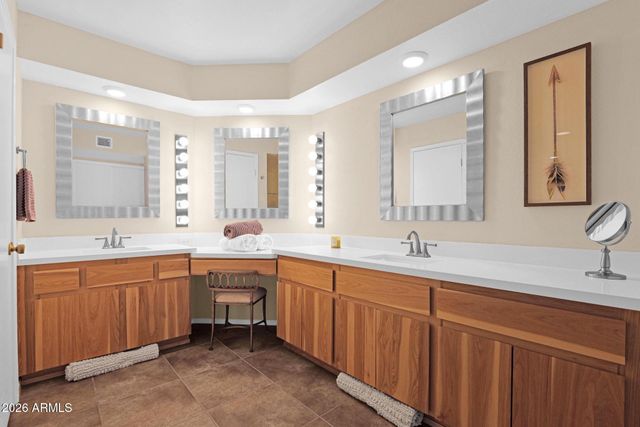 26609 S HOLLYGREEN Drive, Sun Lakes, AZ 85248