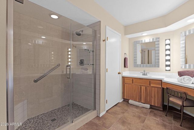 26609 S HOLLYGREEN Drive, Sun Lakes, AZ 85248