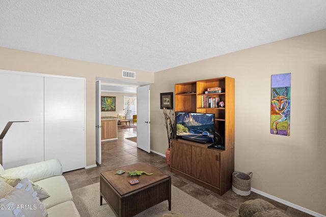 26609 S HOLLYGREEN Drive, Sun Lakes, AZ 85248