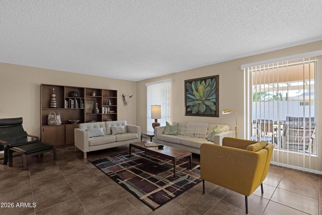 26609 S HOLLYGREEN Drive, Sun Lakes, AZ 85248