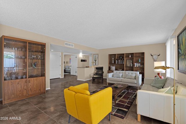 26609 S HOLLYGREEN Drive, Sun Lakes, AZ 85248