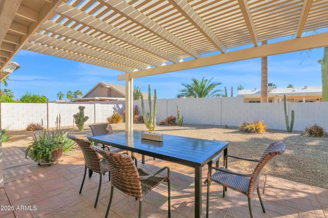 26609 S HOLLYGREEN Drive, Sun Lakes, AZ 85248