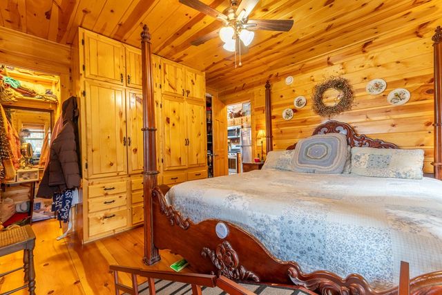 225 Hickory Woods Trail, Murphy, NC 28906