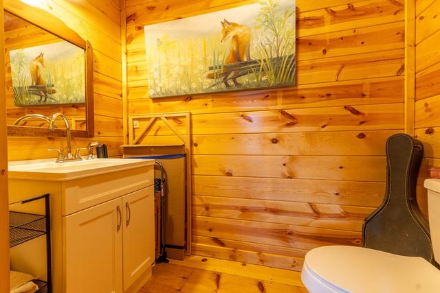 225 Hickory Woods Trail, Murphy, NC 28906
