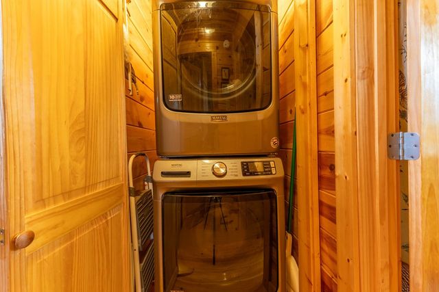 225 Hickory Woods Trail, Murphy, NC 28906