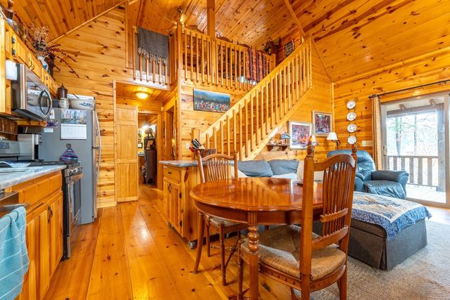 225 Hickory Woods Trail, Murphy, NC 28906