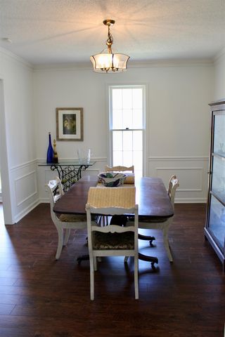 2131 SONNING DR, Germantown, TN 38138