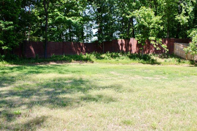 2131 SONNING DR, Germantown, TN 38138