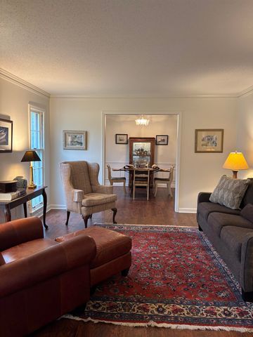 2131 SONNING DR, Germantown, TN 38138