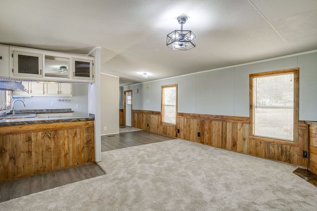173 Briar Oaks Drive, Azle, TX 76020