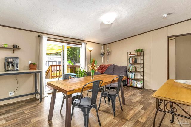 5359 Bodega Dr, Milton, FL 32583