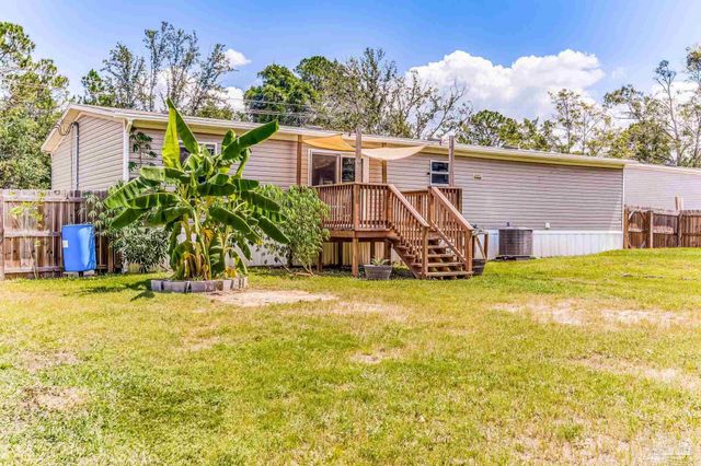 5359 Bodega Dr, Milton, FL 32583