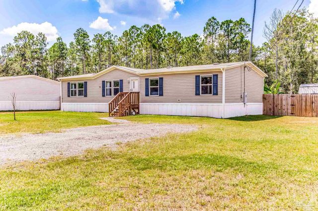 5359 Bodega Dr, Milton, FL 32583