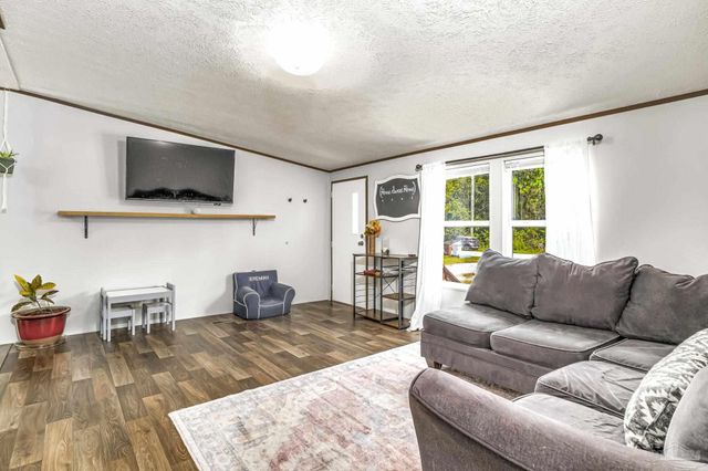 5359 Bodega Dr, Milton, FL 32583