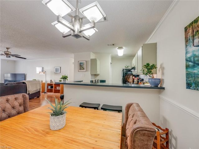 107 Stratford DR K, Williamsburg, VA 23185