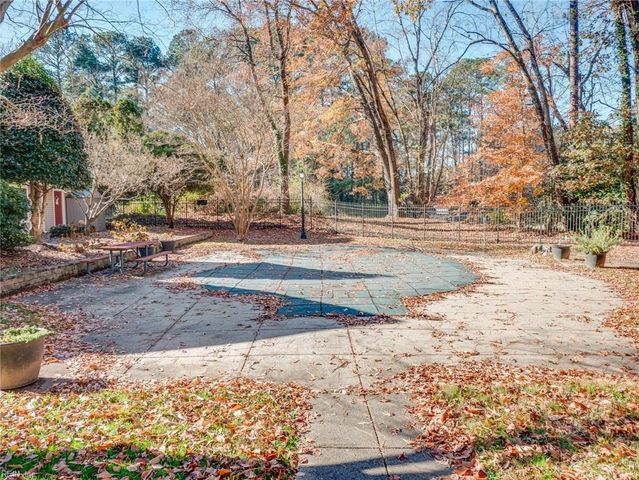 107 Stratford DR K, Williamsburg, VA 23185