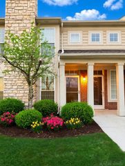 52149 Naugatuck Drive, Macomb Twp, MI 48042