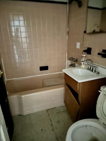 116-02 Farmers Boulevard, Saint Albans, NY 11412