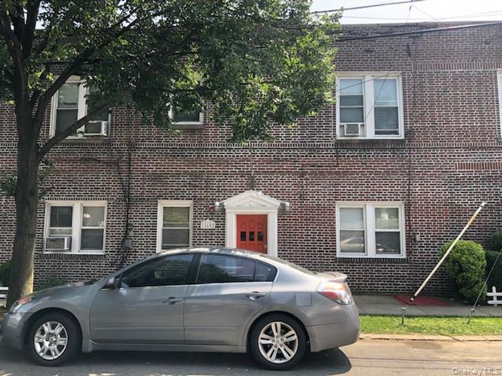 116-02 Farmers Boulevard, Saint Albans, NY 11412