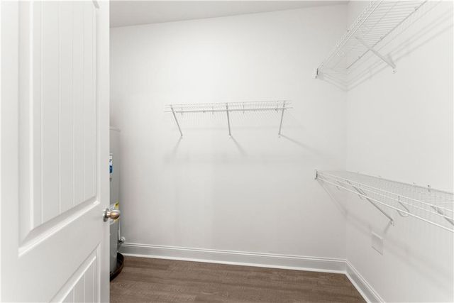 96 Hawks Ridge Ct, Cleveland, GA 30528