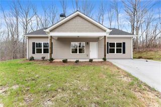 96 Hawks Ridge Ct, Cleveland, GA 30528