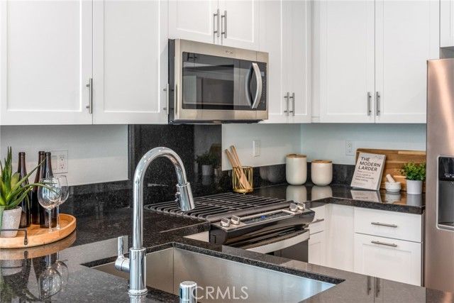 1112 Santo Antonio Drive, Colton, CA 92324